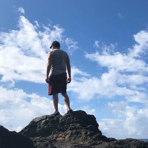 Meet your Posher, Victor